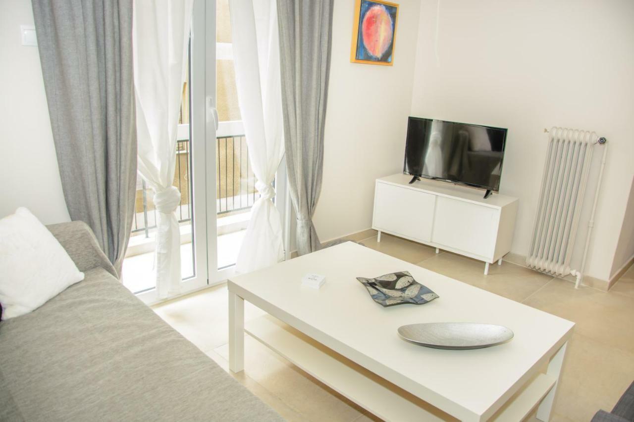 Neighborly Nest - Apartment In The Heart Of Athen Exterior foto